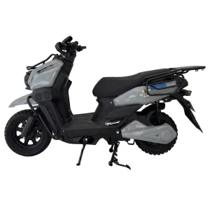 Scooter elétrica TANK cinza, vista lateral